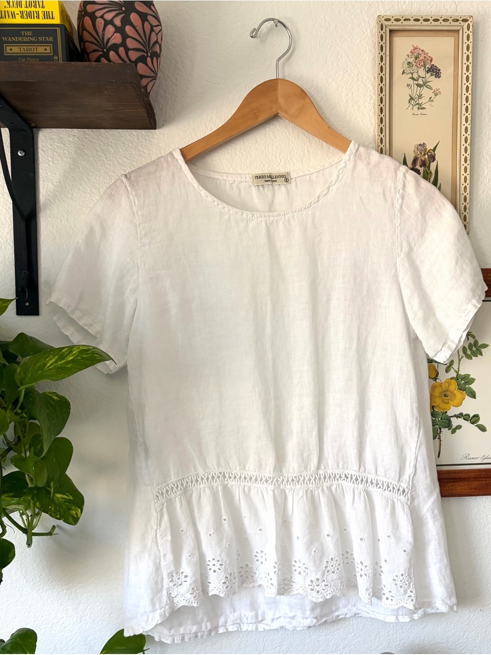 Italian Linen White Eyelet Peplum Short Sleeve Top - Small - Terzo Millennio